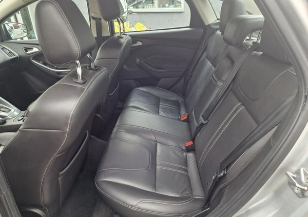 Ford Focus cena 25990 przebieg: 279444, rok produkcji 2012 z Staszów małe 497
